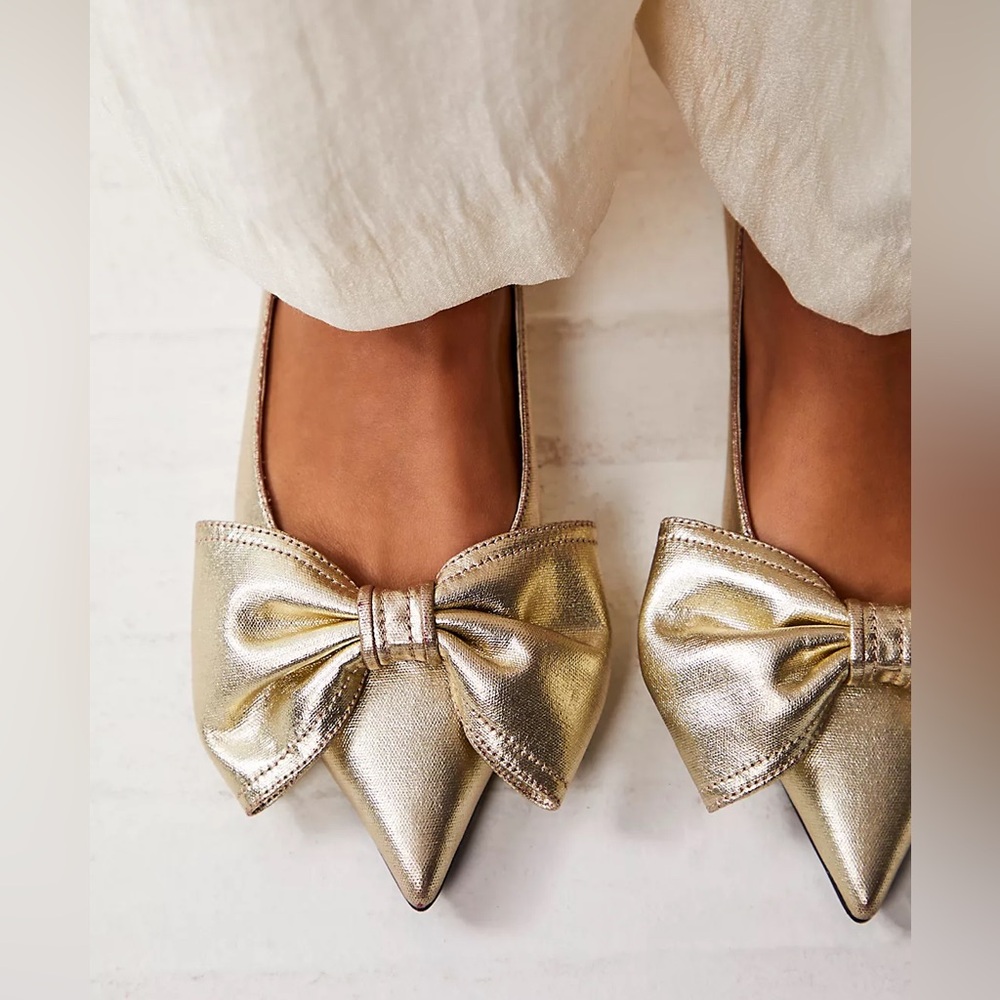 Jeffrey Campbell Bella Bow Flats NWF, never worn new in box Women’s Size 8